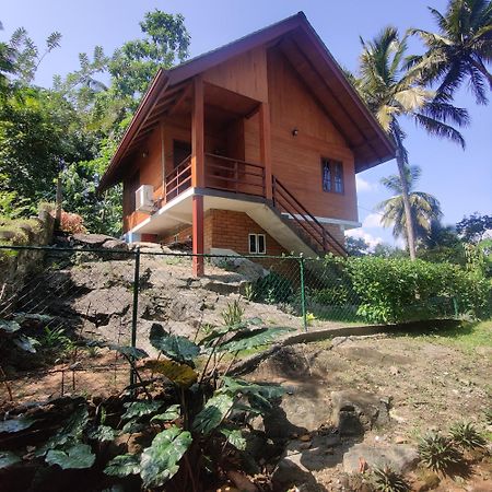 Kaba Saradiel Mawanella Luaran gambar