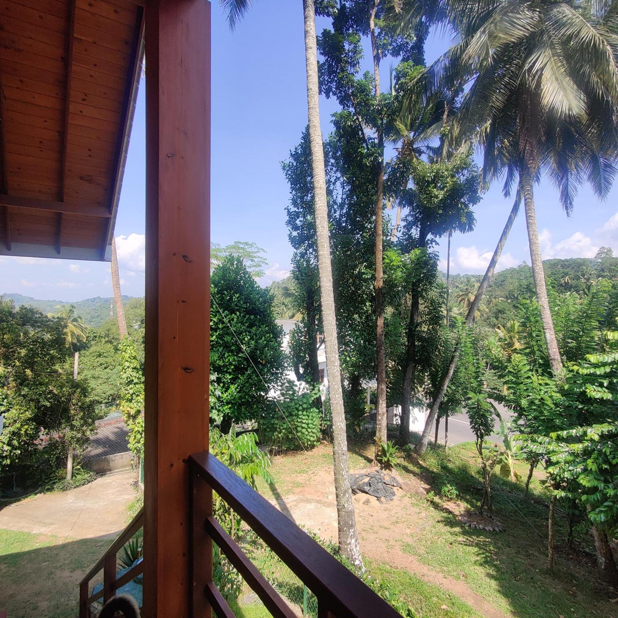 Kaba Saradiel Mawanella Luaran gambar